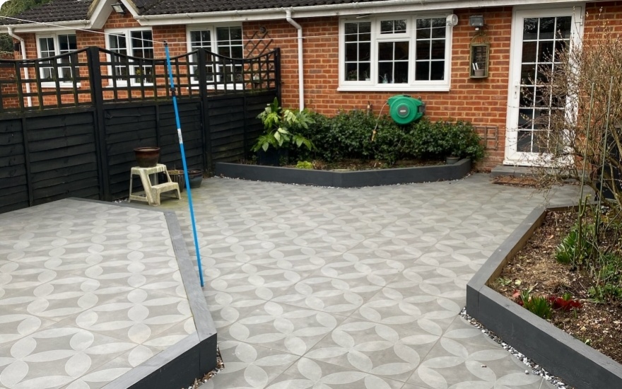 Design Patterened patios in Spencers Wood created on 11/01/2023