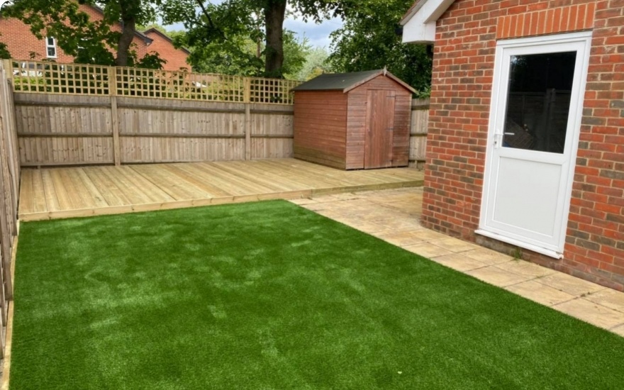 Design Decking in Shinfield completed on04/01/2023