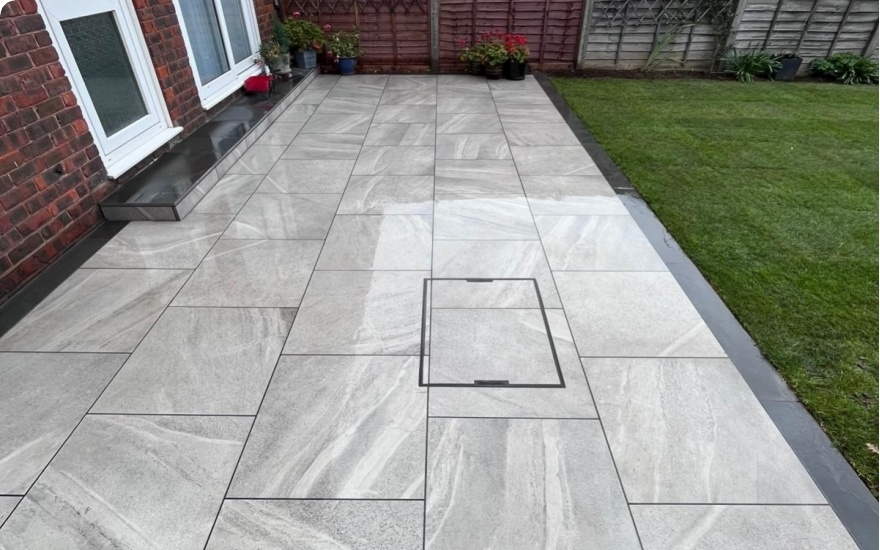 Design Contrasting edging in Reading created on 12/01/2023